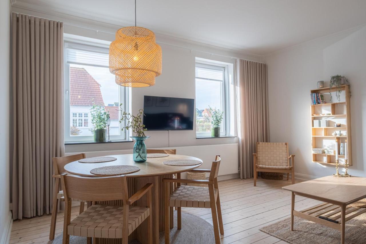 Newly Renovated 1-Bed Apartment In Aalborg Exterior foto